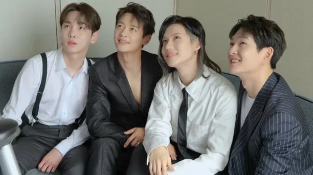 Groupe Kpop celebre SHINee